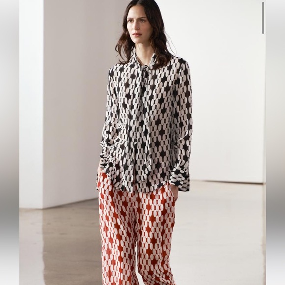 ZW Collection Printed Tied Shirt - Picture 4 of 6